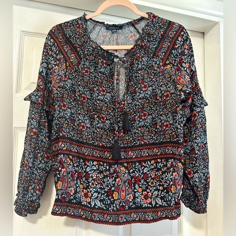 American Eagle Floral Boho Peasant Top
